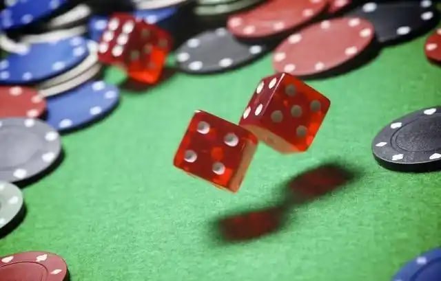Cricket and football sports betting context for adult Bangladesh users